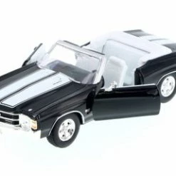 1971 Chevy Chevelle SS454 Convertiblew/ White - Welly 22089WBK - 1/24 Scale Diecast Model Toy Car