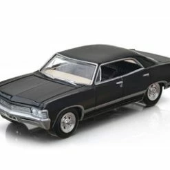 1967 Chevy Impala Sport Sedan, Tuxedo Black - Greenlight 30333/48 - 1/64 Scale Diecast Model Toy Car