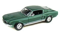 1967 Ford Mustang GTA Fastback, Green - Maisto 31166 - 1/18 Scale Diecast Model Toy Car
