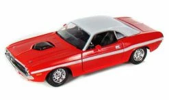 1970 Dodge Challenger R/T, Red - Maisto 31263 - 1/24 Scale Diecast Model Toy Car
