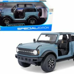 ModelToyCars 2021 Ford Bronco Badlands, Blue - Maisto 31457BL - 1/18 Scale Diecast Model Toy Car