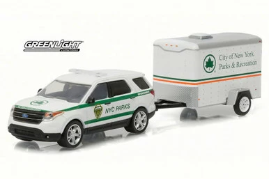 Greenlight 2015 Ford Explorer NYC Parks And Recreation W/ Trailer, 32070D - 1/64 Scale Diecast Model Toy Car