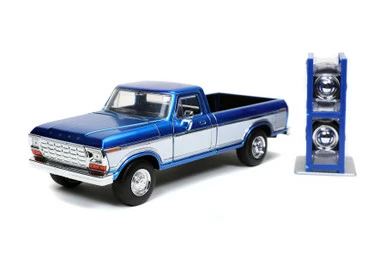 ModelToyCars 1979 Ford F-150 Custom Pickupwith Extra Wheels, Toys 32309/4 - 1/24 Scale Diecast Model Toy Car