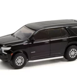 2021 Chevy Tahoe Z71, Black - Greenlight 35210/48 - 1/64 Scale Diecast Model Toy Car