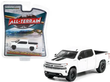 2020 Chevy Silverado RST Rally, Summit White - Greenlight 35230E/48 - 1/64 Scale Diecast Car