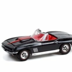 1967 Chevy Corvette (Lot #1367), Black - Greenlight 37240/48 - 1/64 Scale Diecast Model Toy Car