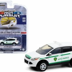ModelToyCars New York City Department Of Parks & Rec 2013 Ford Escape 42950D/48 1/64 Scale Diecast Model Toy Car