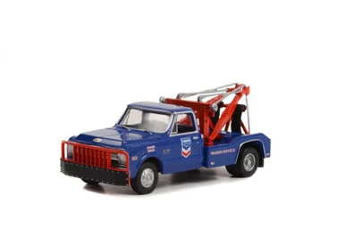 1969 Chevy C-30 Dually Wrecker Truck, Dark Blue - Greenlight 46100A - 1/64 Scale Diecast Car