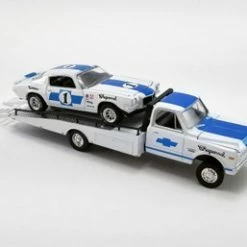 Greenlight 1967 Chevy C-30 Rampwith 1970 Chevy Trans Am Camaro #151344 - 1/64 Scale Diecast Model Toy Car