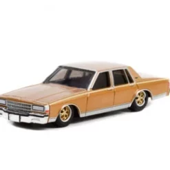 1985 Chevy Caprice, Custom Gold - Greenlight 63010C/48 - 1/64 Scale Diecast Model Toy Car