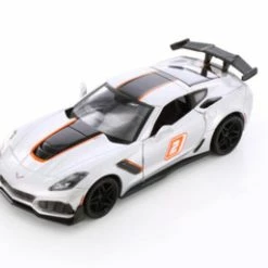 2019 Chevy Corvette ZR1, Silver - Showcasts 73774/3D - 1/24 Scale Diecast Model Toy Car